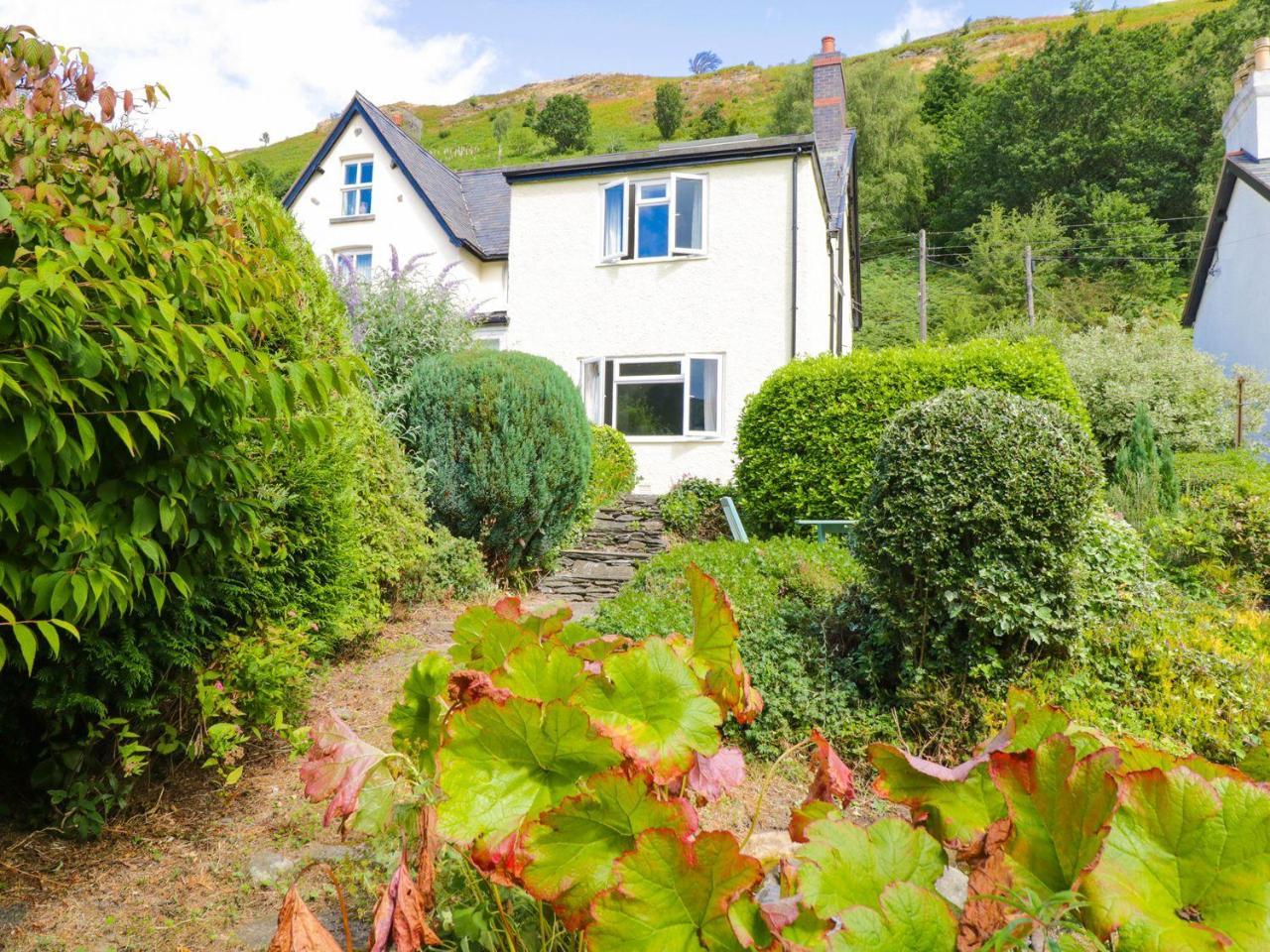 Swn Y Coed Villa Glyn-Dyfrdwy Buitenkant foto